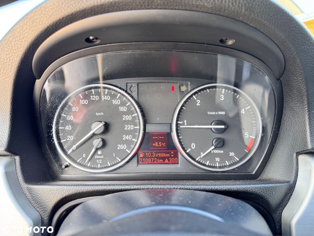 BMW Seria 3 320d - 23