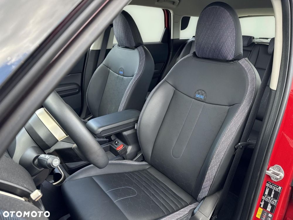 MINI Countryman E 66.5kWh Linia Classic - 8