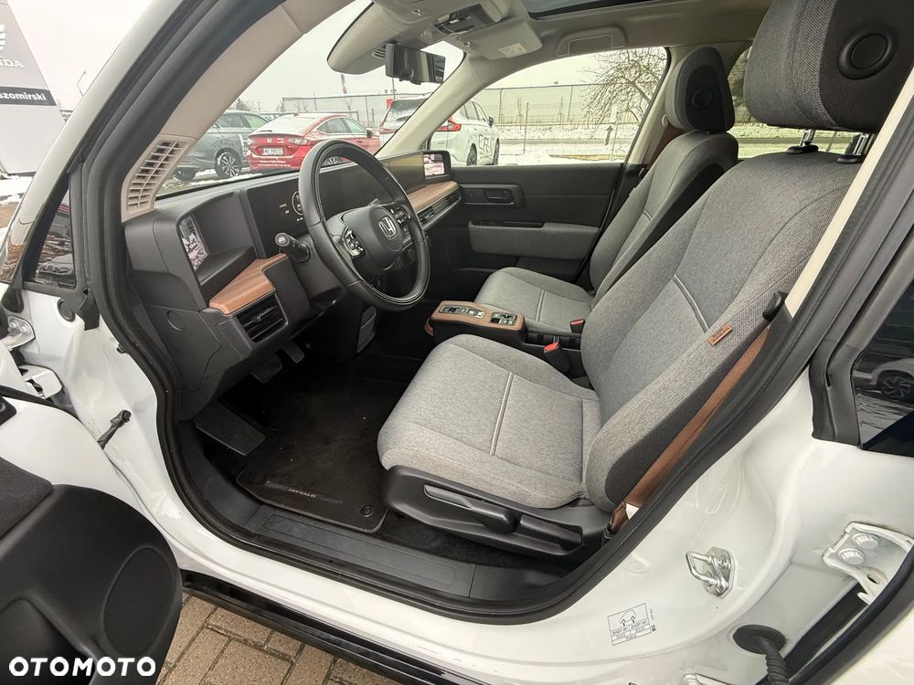 Honda e Advance (17") - 9