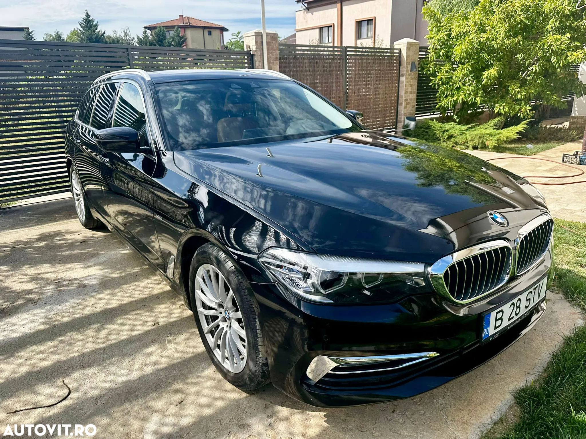 BMW Seria 5 520d AT - 1