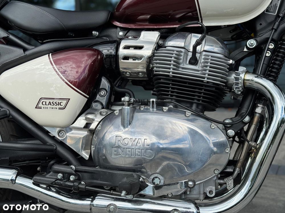 Royal Enfield Classic - 8