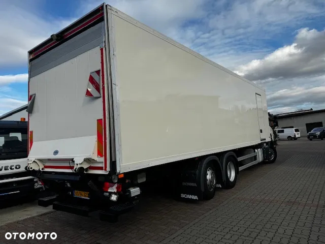Scania P 320 6x2 Chłodnia 24pal Euro6 Super Stan - 4