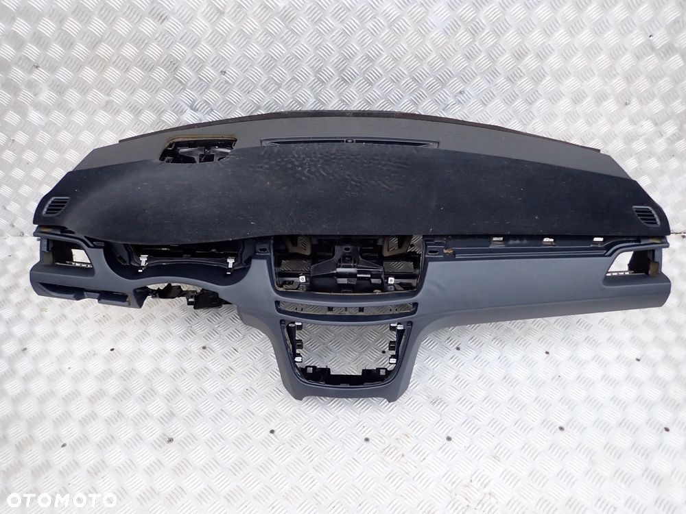 KOKPIT DESKA PEUGEOT 508 - 1
