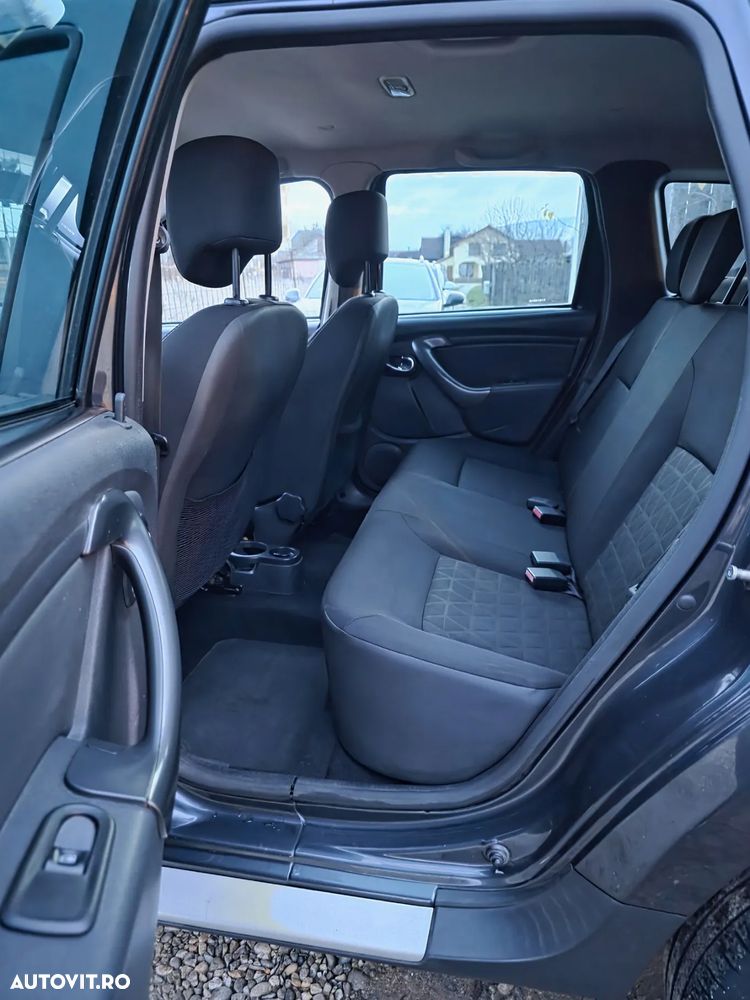 Dacia Duster 1.5 dCi 4x2 Prestige - 11