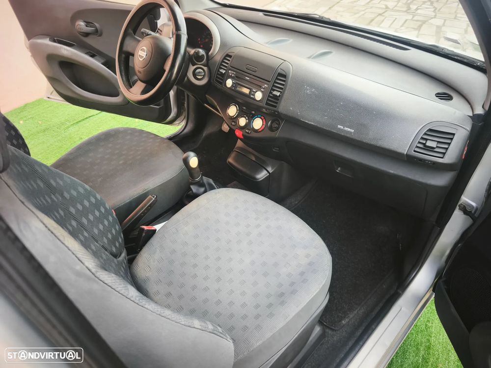 Nissan Micra 1.0 Emotion AC - 12