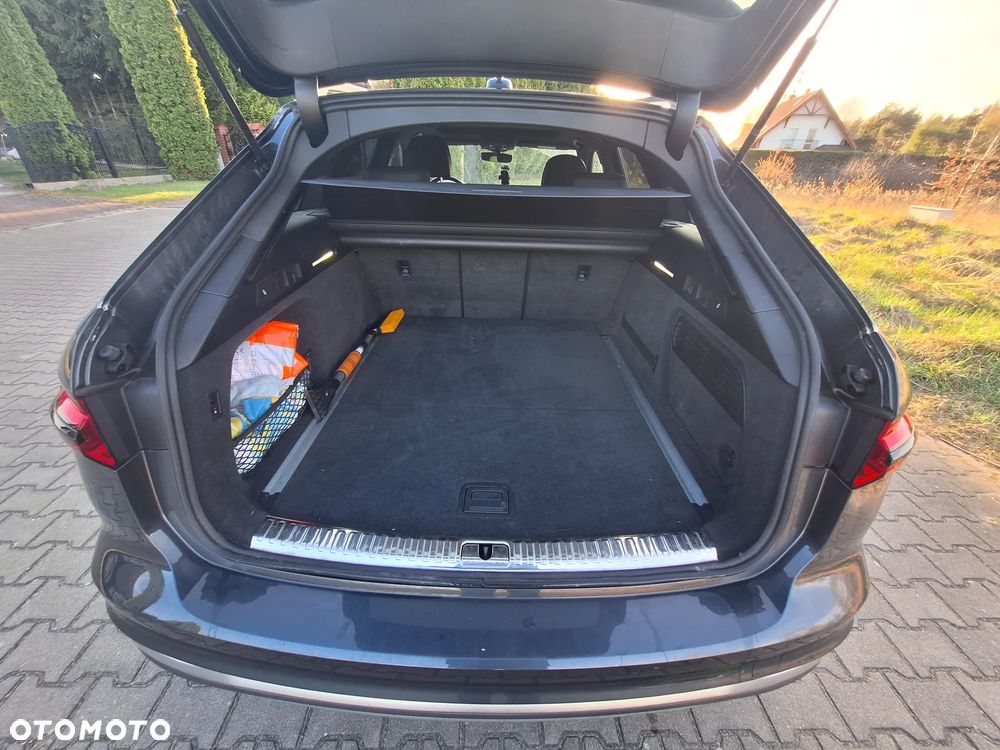 Audi A6 Allroad 40 TDI S tronic - 11