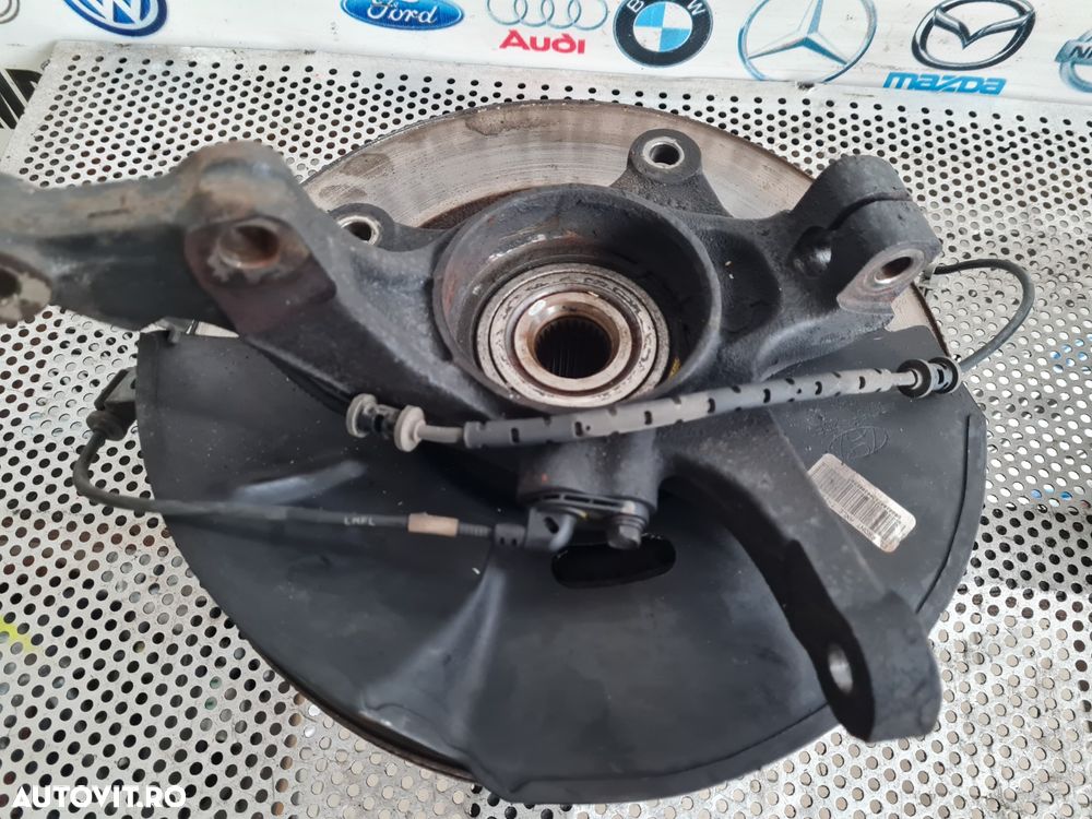 Fuzete Fuzeta Stanga Dreapta Fata Hyundai IX35 2.0 Benzina An 2009-2010-2011-2012-2013-2014-2015 2x4 Tractiune Fata Dezmembrez Hyundai IX35 2.0 Benzina 2x4 Cod Motor G4KD An 2009-2010-2011-2012-2013-2014-2015 Volan Stanga - 7