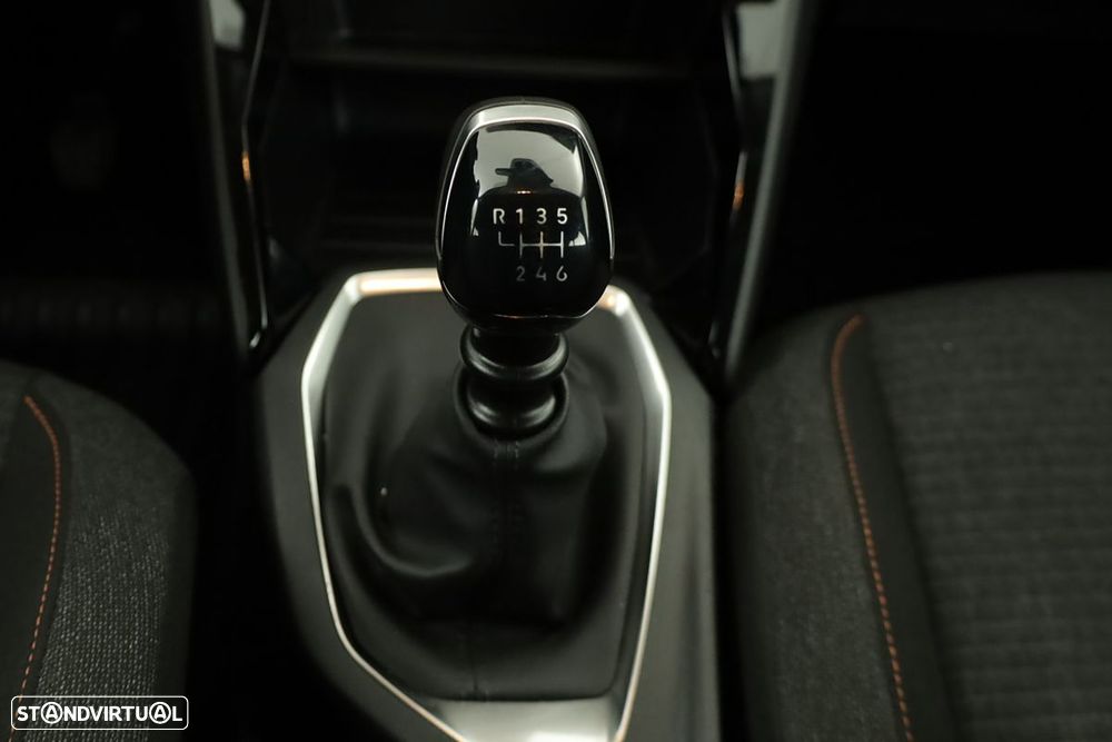 Peugeot 208 1.2 PureTech Style - 14