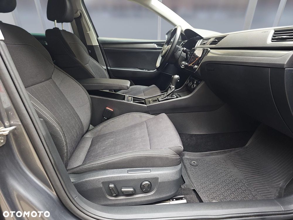 Skoda Superb 2.0 TSI Style DSG - 11