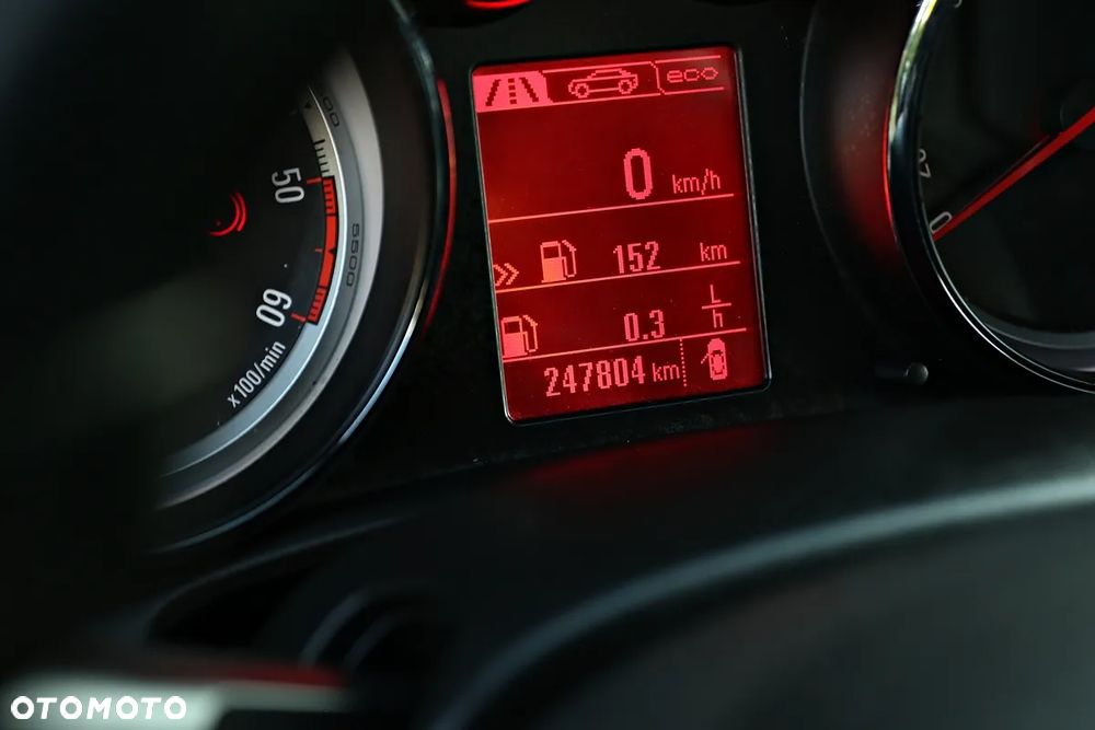 Opel Astra 1.7 CDTI DPF Cosmo - 37