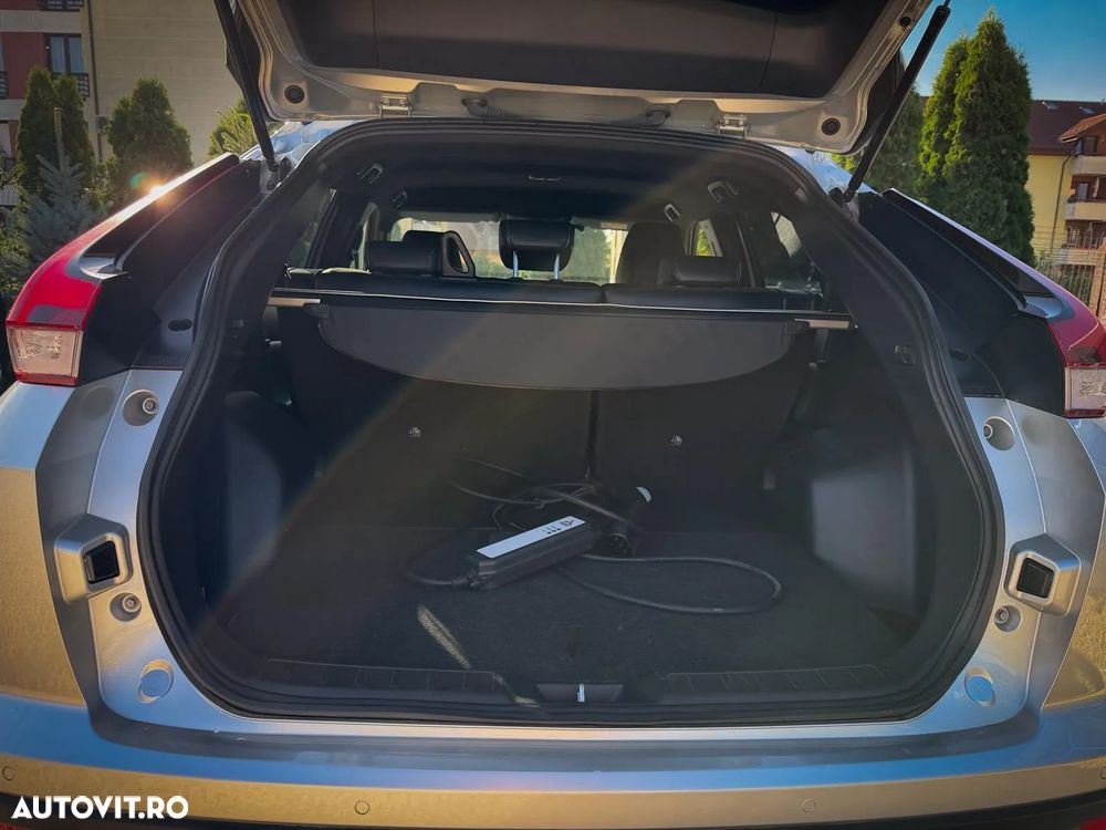 Mitsubishi Eclipse-Cross PHEV Intense+ Black - 7