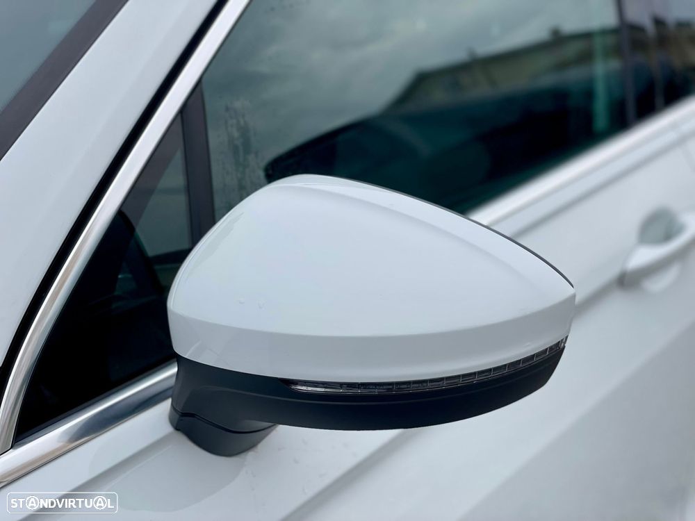 VW Tiguan 2.0 TDI R-Line DSG - 54