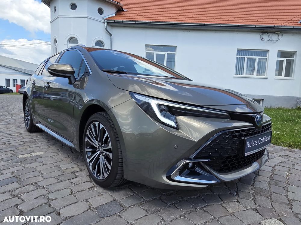 Toyota Corolla 1.8 HSD TS Dynamic - 10