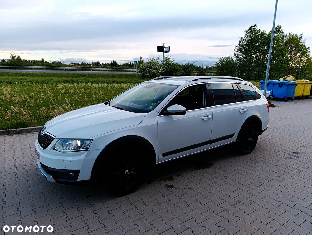 Skoda Octavia 2.0 TDI 4x4 Scout - 2