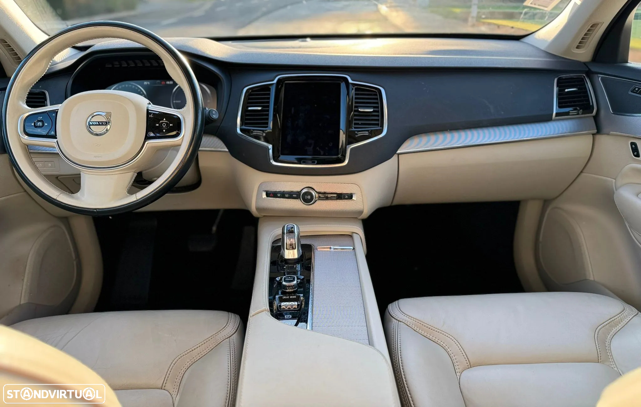 Volvo XC 90 2.0 T8 PHEV Inscription AWD - 4