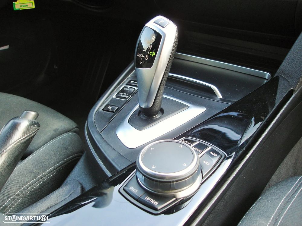 BMW 320 Gran Turismo d Aut. Sport Line - 22