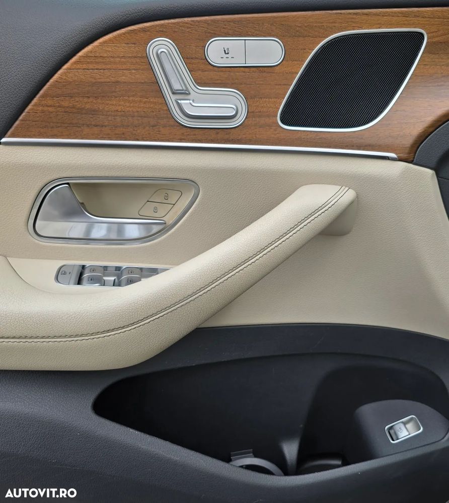 Mercedes-Benz GLE 300 d 4MATIC - 9