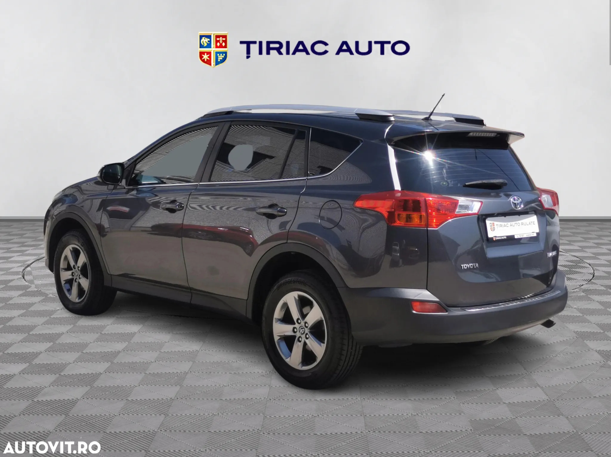 Toyota RAV4 2.0 D-4D 2WD Comfort - 4