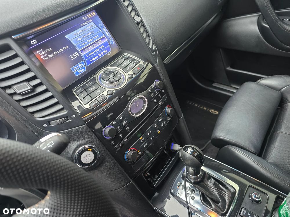 Infiniti QX70 3.0d S Premium - 17