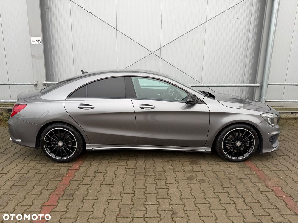 Mercedes-Benz CLA 220 CDI 7G-DCT AMG Line - 9