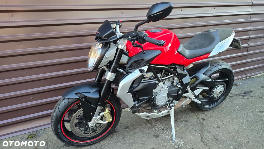 MV AGUSTA Brutale - 30