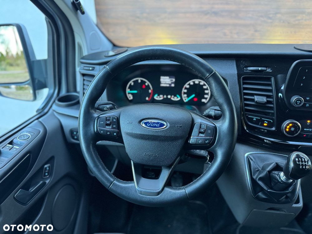 Ford Tourneo Custom 2.0 TDCi L2 Titanium - 27