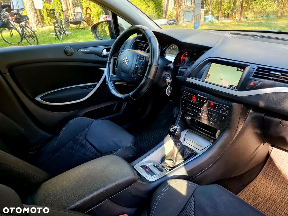 Citroën C5 2.0 HDi Exclusive - 26