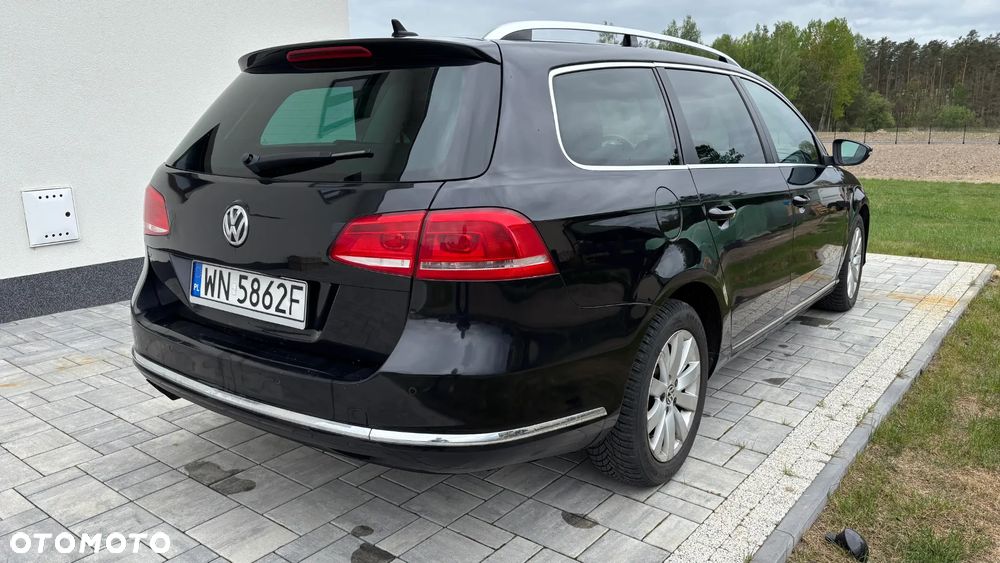Volkswagen Passat 2.0 TDI Comfortline - 17