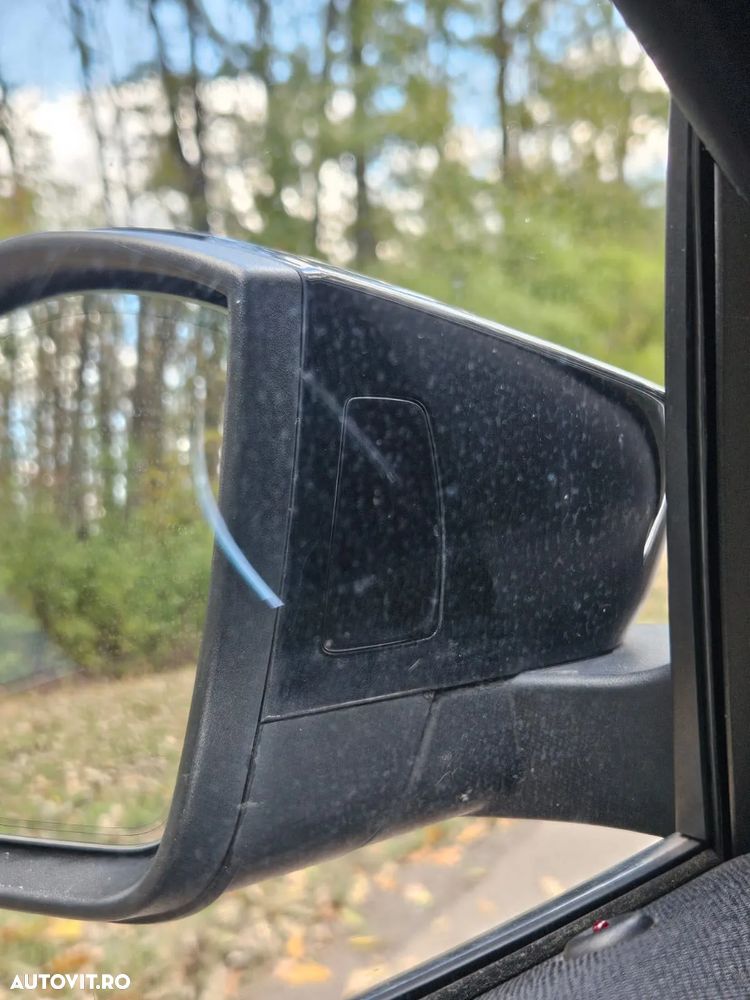 Skoda Octavia Combi 2.0 TDI DSG First Edition - 22