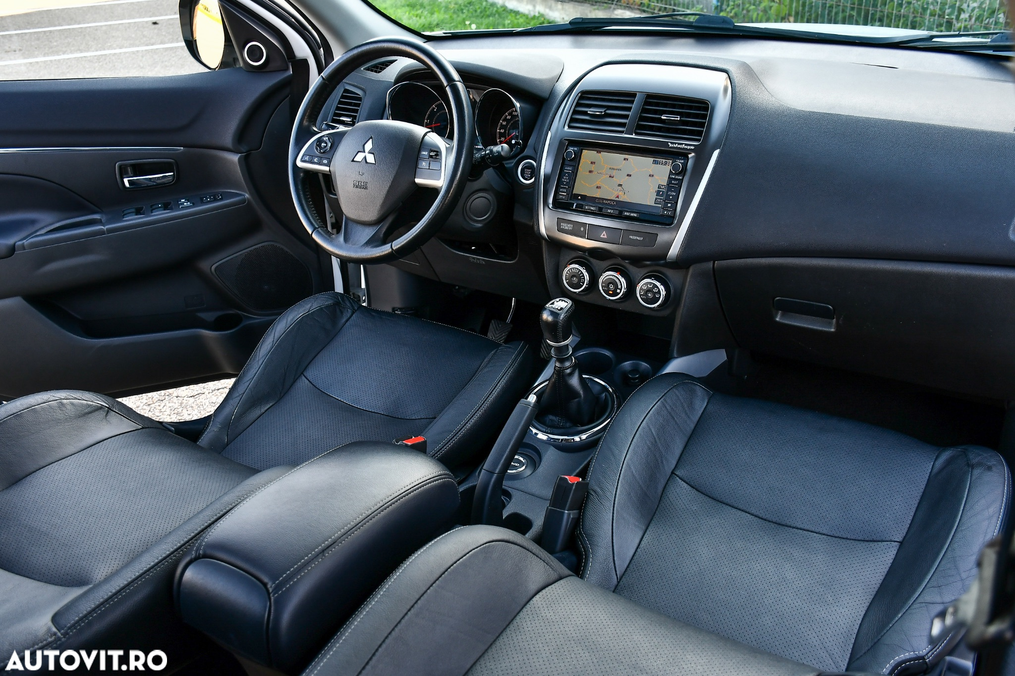 Mitsubishi ASX 1.8 DI-D 4WD Instyle - 12