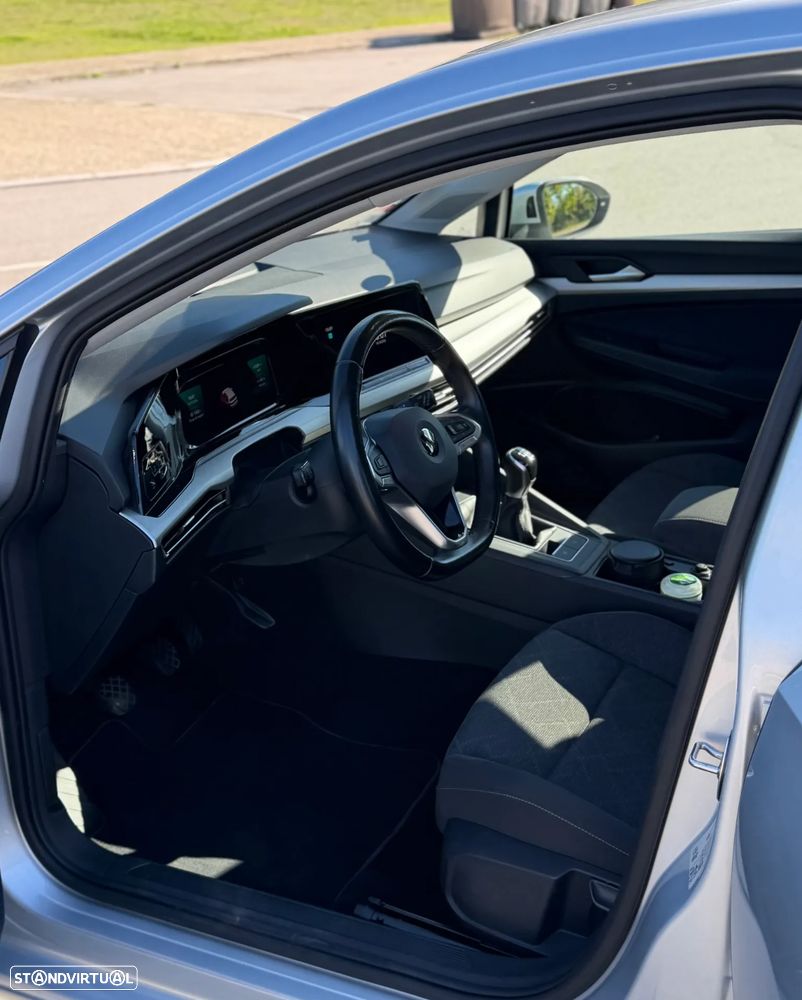 VW Golf 1.0 TSI Trendline Pack - 28