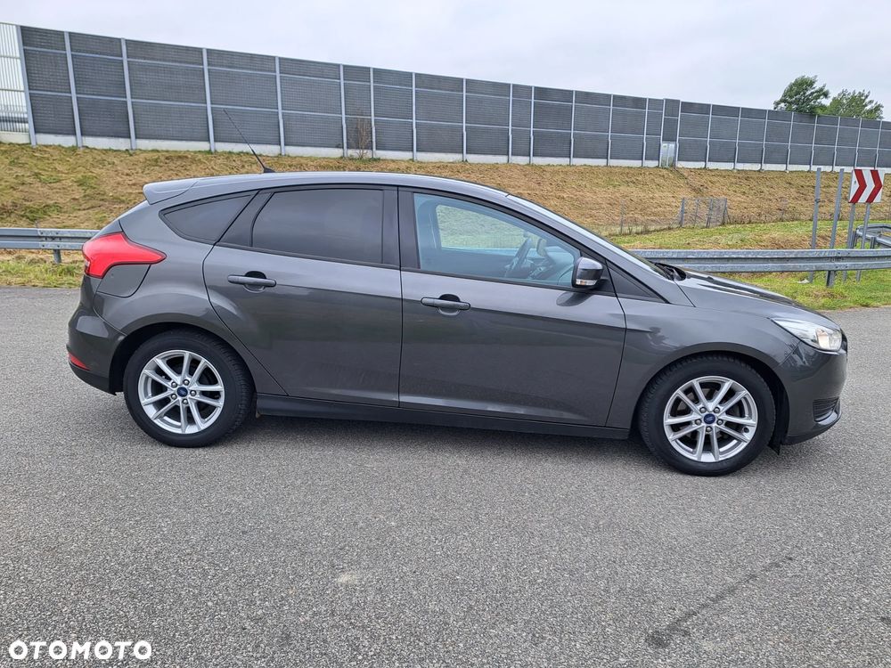 Ford Focus - 4