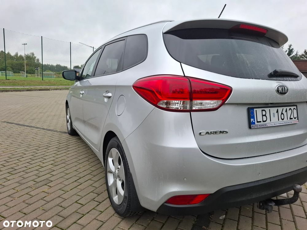 Kia Carens 1.6 CVVT Vision - 2