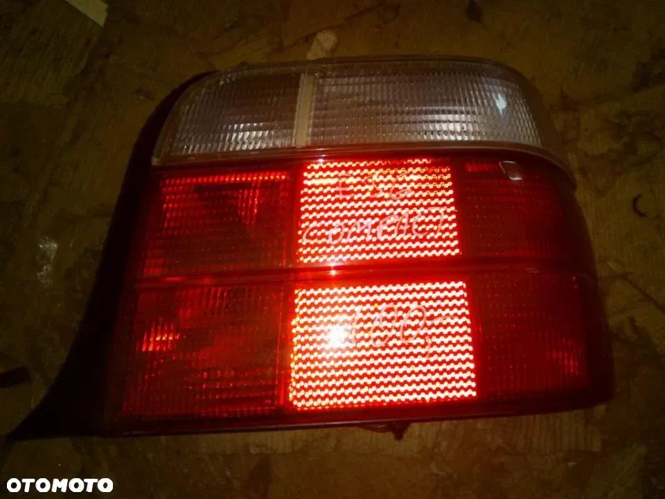 LAMPA BMW E36 COMPACT LEWA LUB PRAWA - 2