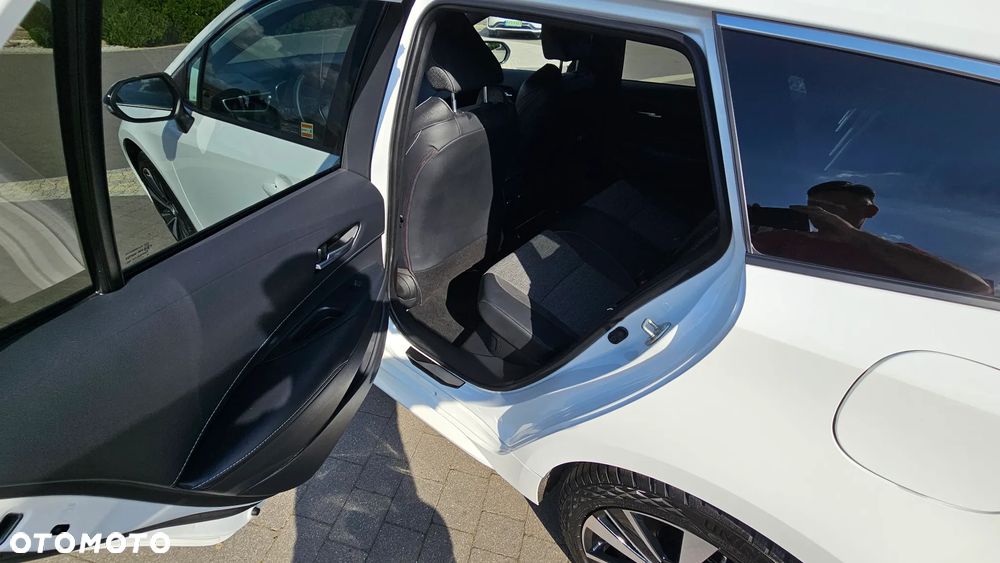 Toyota Corolla 1.8 Hybrid Style - 12