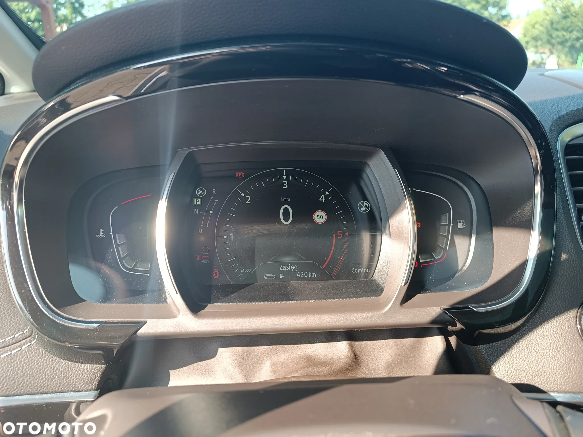 Renault Espace 1.6 dCi Energy Initiale Paris EDC - 19