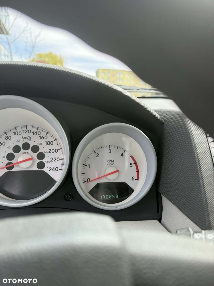 Dodge Caliber 2.0 CRD SXT - 12