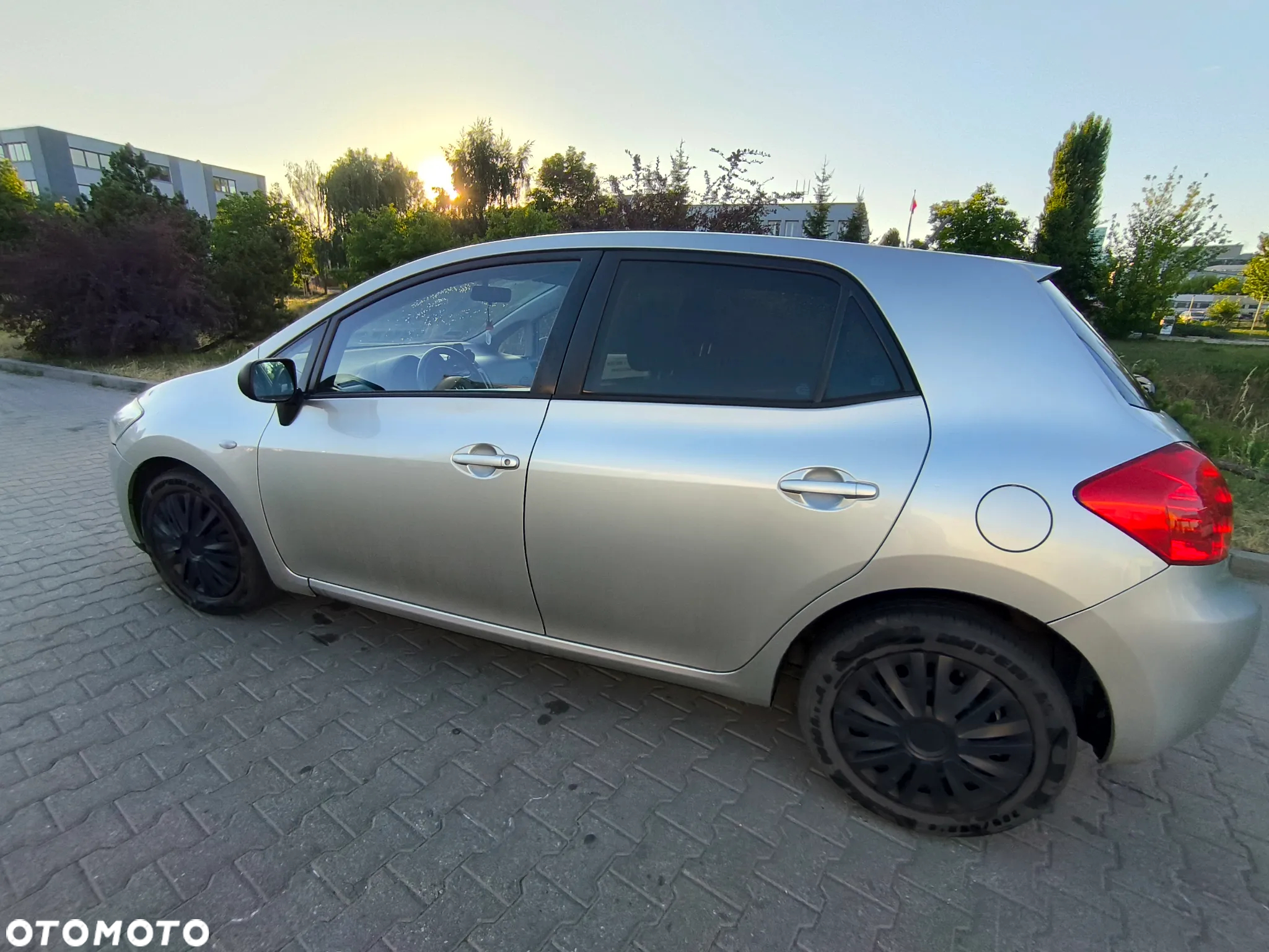 Toyota Auris 2.0 D-4D Luna - 5