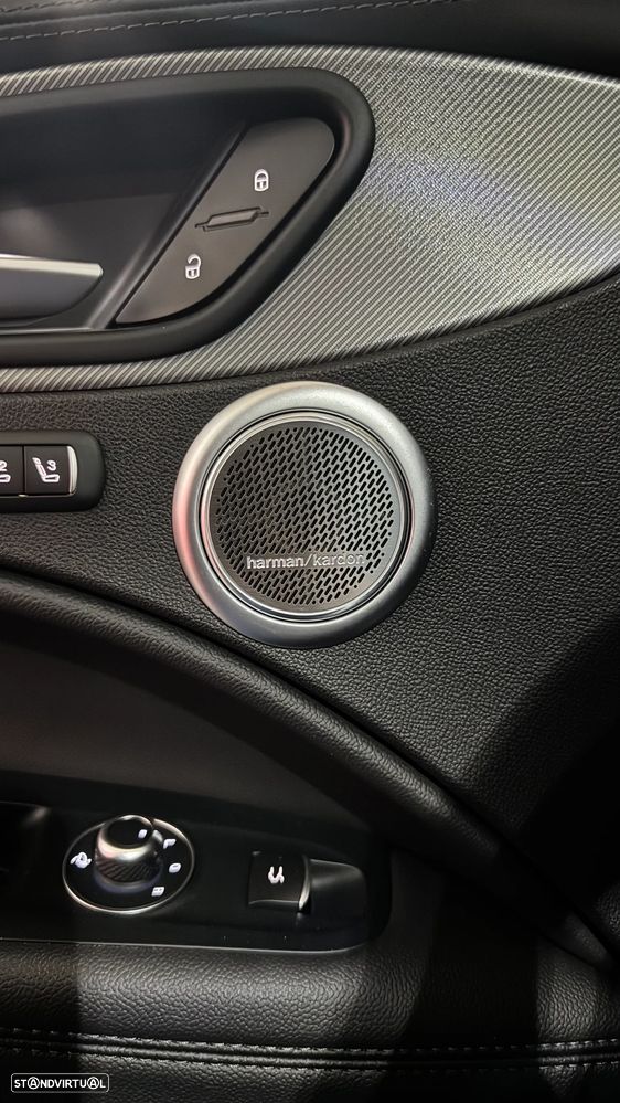 Alfa Romeo Stelvio 2.0 Turbo 16V AT8-Q4 Executive - 11