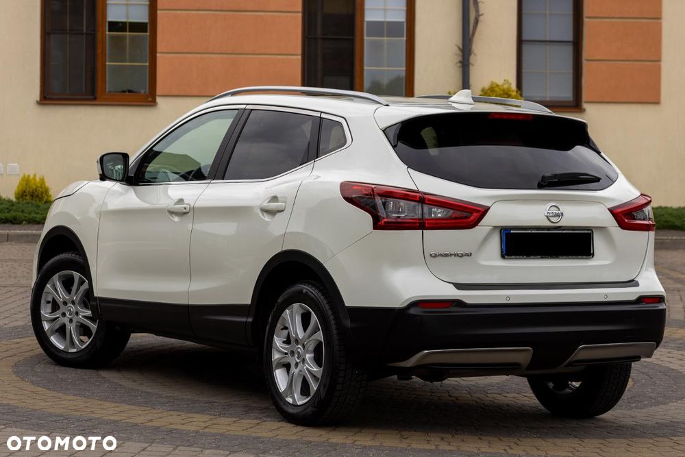 Nissan Qashqai 1.6 DIG-T Tekna+ - 27