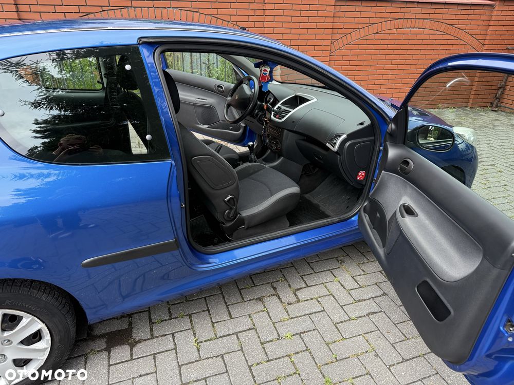 Peugeot 206 plus - 5
