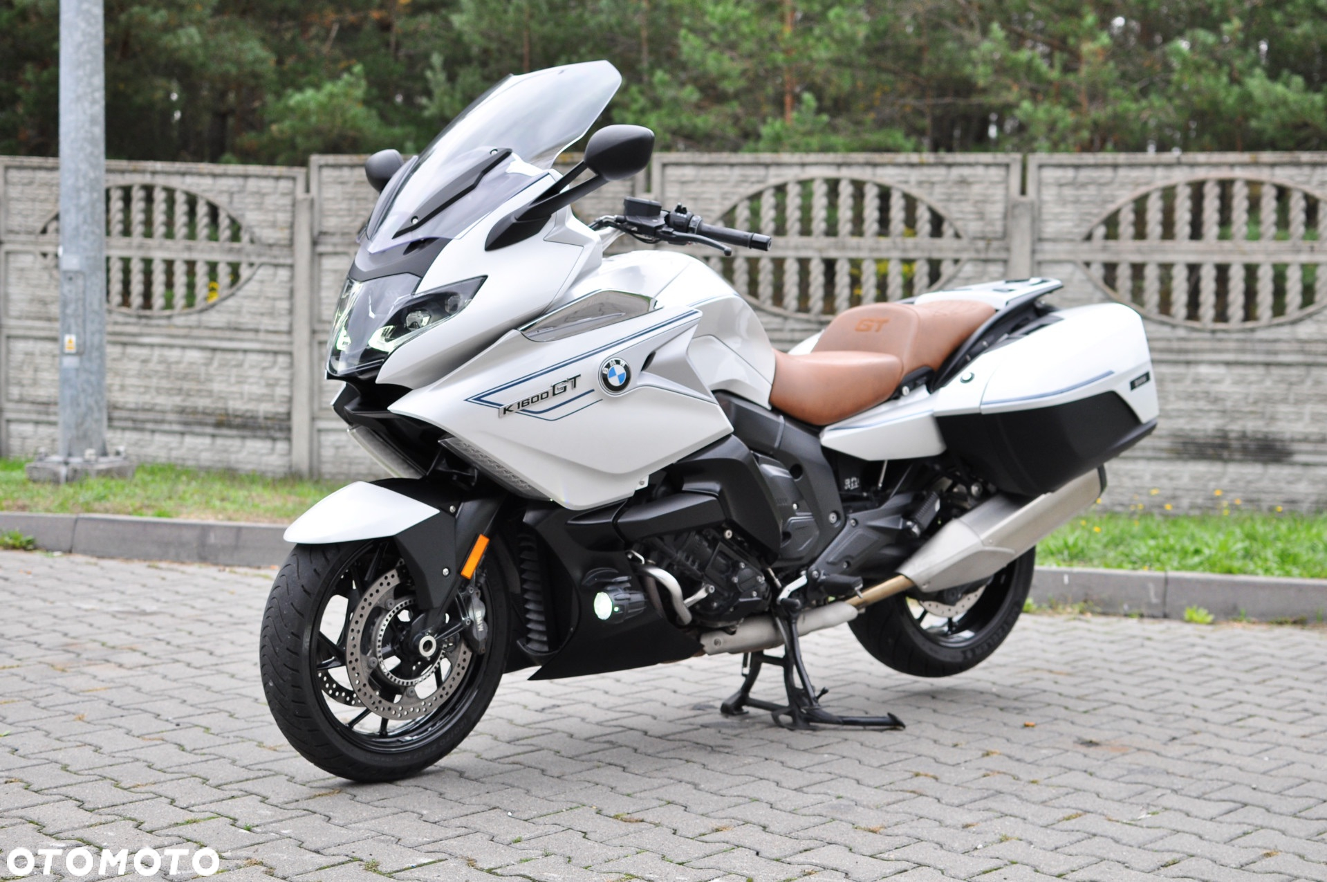 BMW K - 8