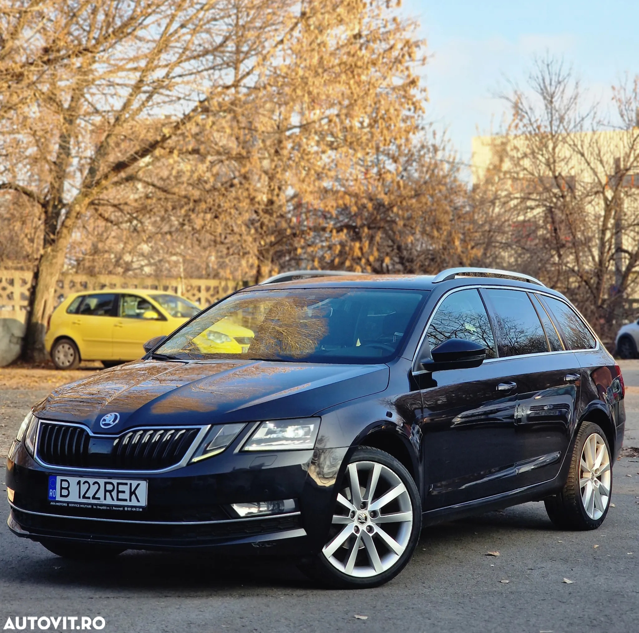 Skoda Octavia Combi Diesel 1.6 TDI DSG Style - 2