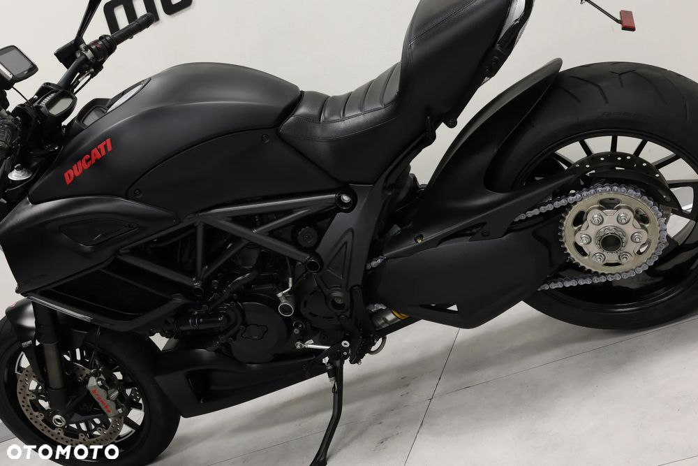 Ducati Diavel - 13