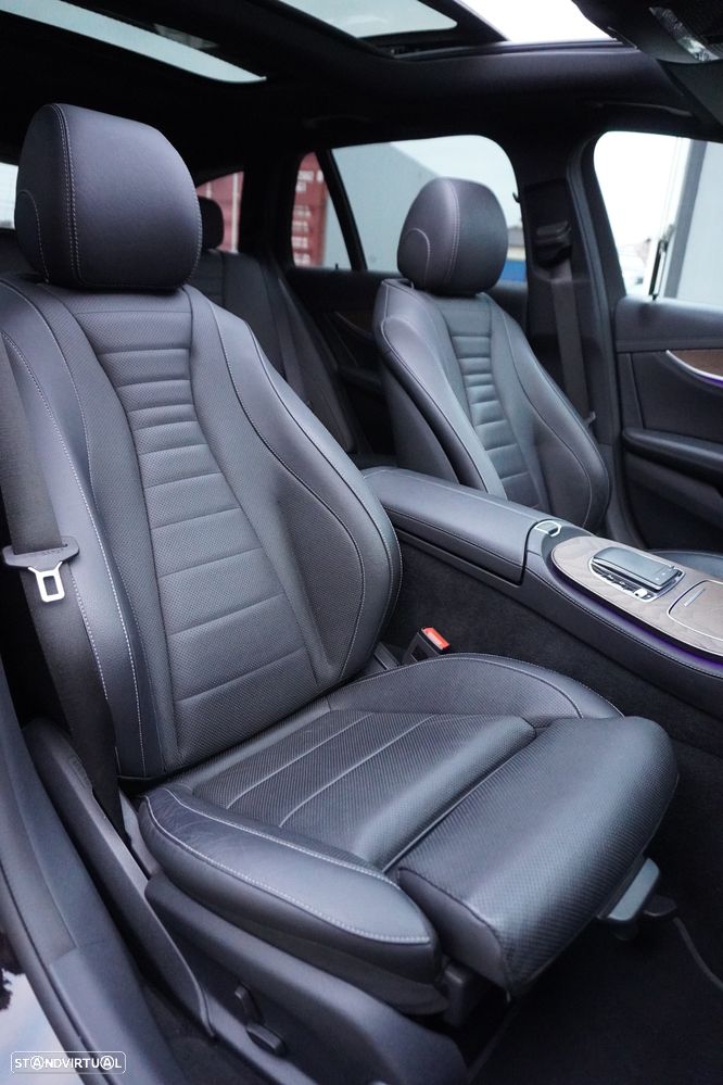 Mercedes-Benz E 300 de 4Matic 9G-TRONIC AMG Line - 43