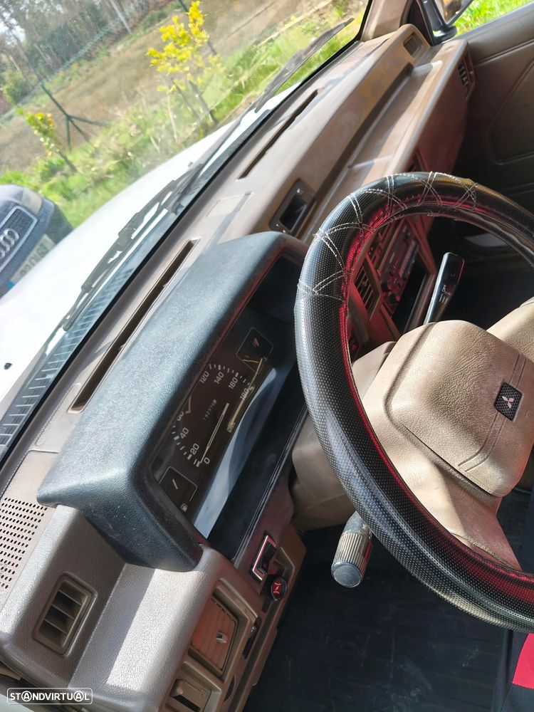 Mitsubishi L200 2.5 D CD - 10