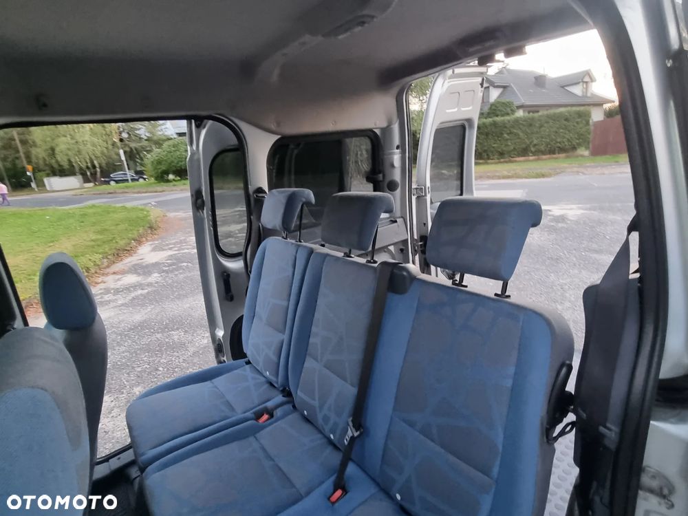 Ford Transit Connect 200 SWB Limited - 32