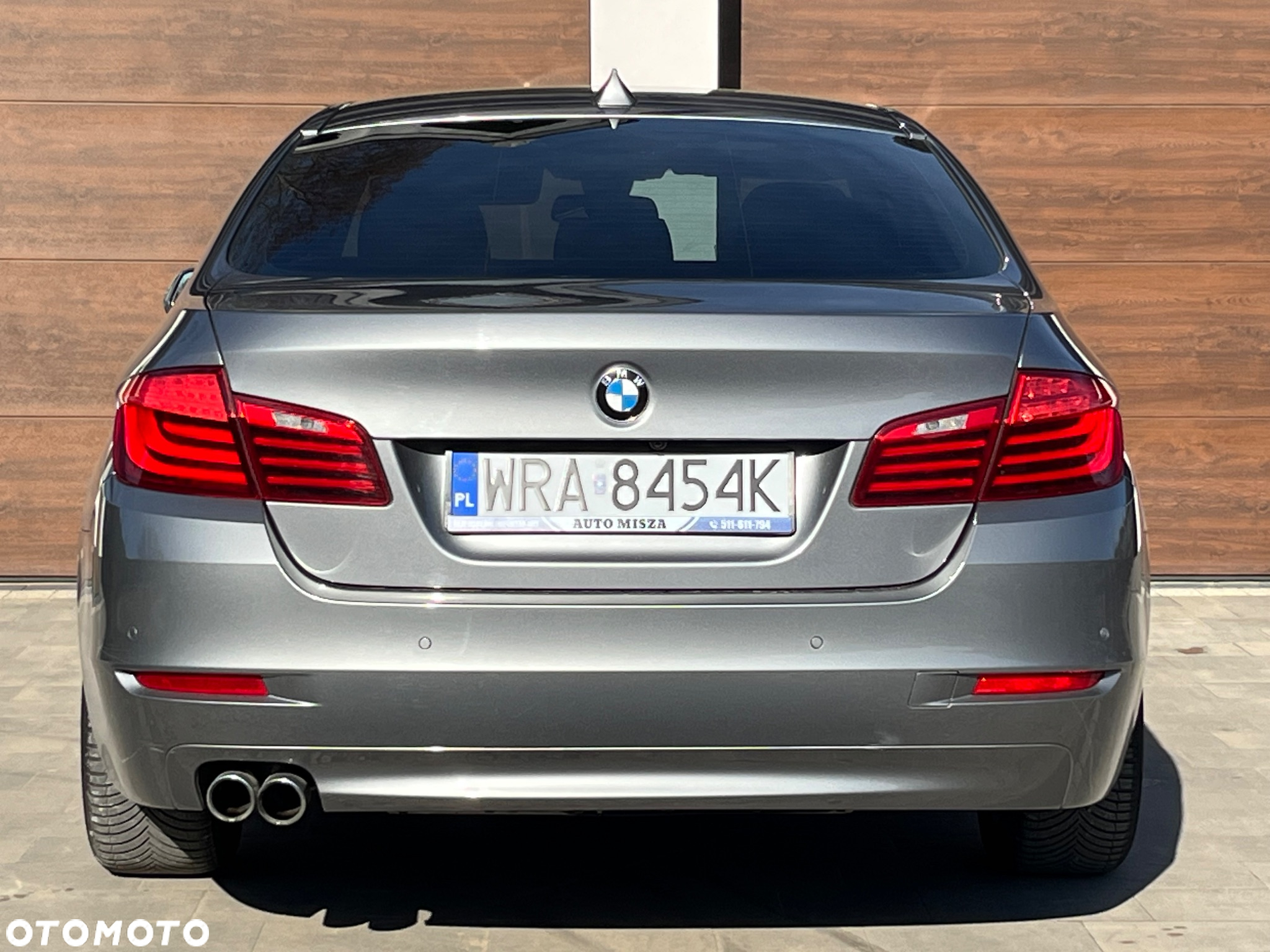 BMW Seria 5 520d Sport Line - 6