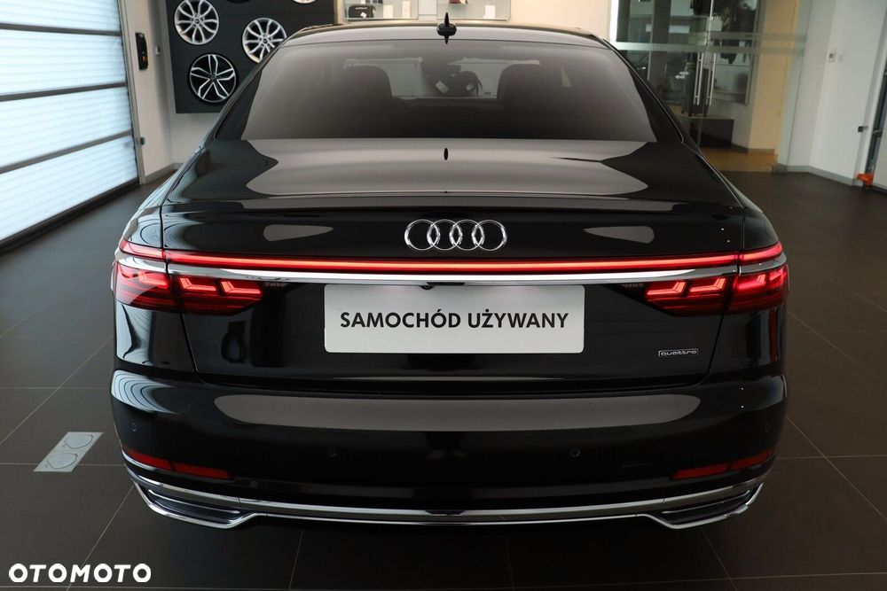 Audi A8 - 5