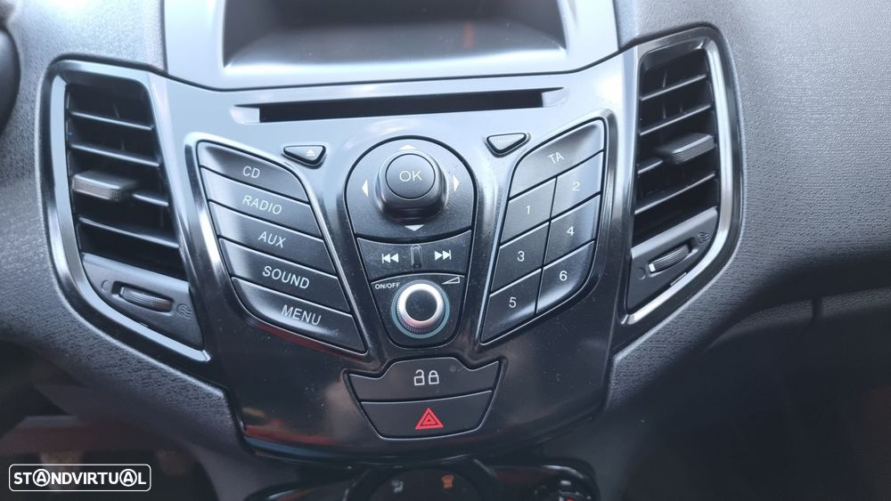 Ford Fiesta 1.0 Ti-VCT Titanium - 10